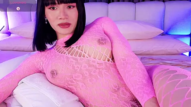 Snapshot of sweetieluna01 chatting on November 23, 2025, 1:16 am sweetieluna01 online show from November 23, 2025, 1:16 am