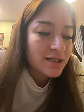 Snapshot of LuceroRm chatting on August 7, 2026, 5:53 am LuceroRm online show from August 7, 2026, 5:53 am