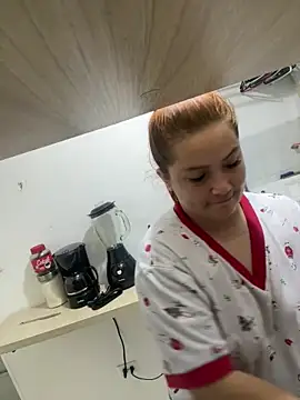 Snapshot of EmilyBarragan chatting on January 24, 2025, 5:10 am EmilyBarragan online show from January 24, 2025, 5:10 am