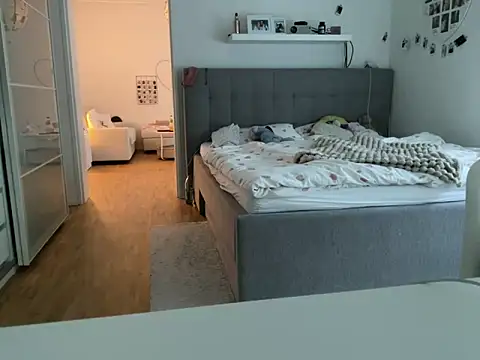 dasCouple online show from April 24, 2026, 5:26 pm