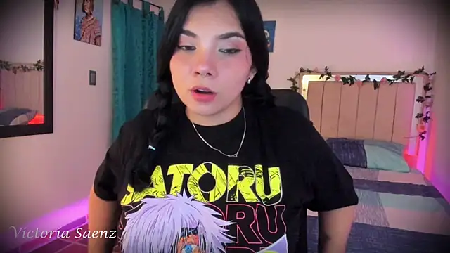 victoriaasaenz  online show from January 7, 2026, 12:35 am