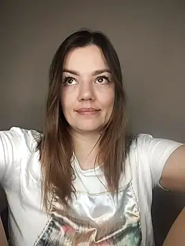 KrissSexi online show from February 25, 2026, 5:28 am