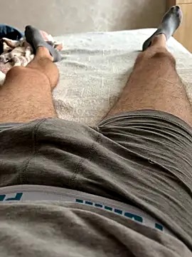 mihaixxx1 online show from November 10, 2025, 10:14 am