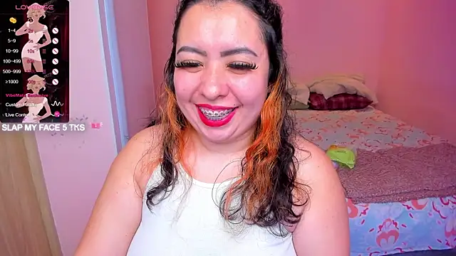 Snapshot of KimyTekashi_ chatting on May 17, 2026, 4:54 am KimyTekashi online show from May 17, 2026, 4:54 am