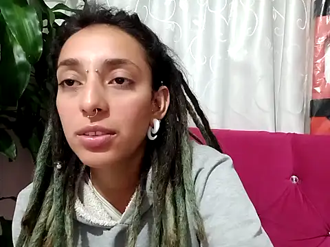 Snapshot of ORIANNA_BODMOD chatting on February 1, 2025, 6:43 am ORIANNA BODMOD online show from February 1, 2025, 6:43 am