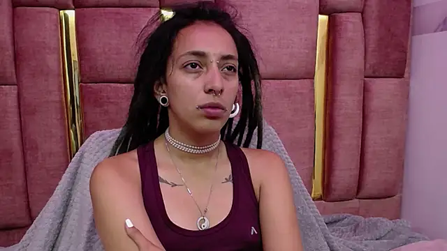 Snapshot of ORIANNA_BODMOD chatting on February 5, 2025, 5:41 am ORIANNA BODMOD online show from February 5, 2025, 5:41 am