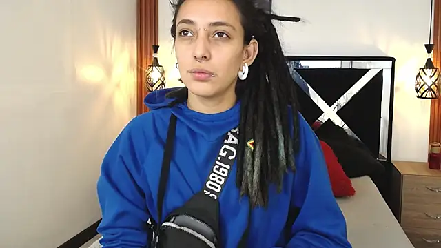 Snapshot of ORIANNA_BODMOD chatting on December 13, 2025, 8:14 pm ORIANNA BODMOD online show from December 13, 2025, 8:14 pm