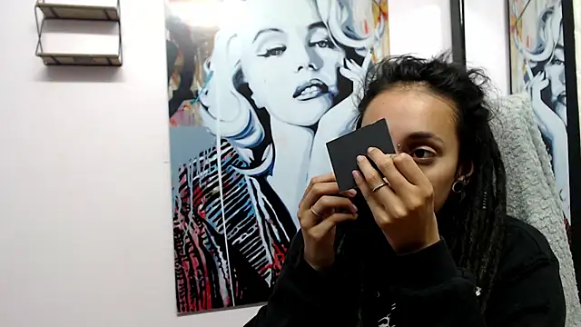 ORIANNA BODMOD online show from March 26, 2026, 5:02 am