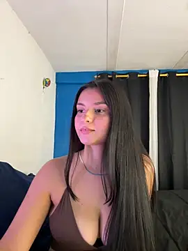 Lolitah  69 online show from September 20, 2025, 11:06 pm