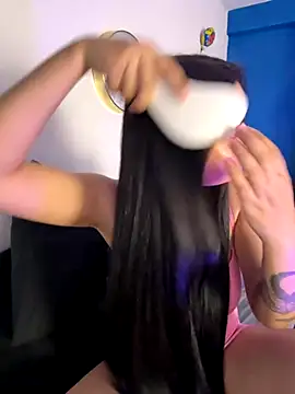 Lolitah  69 online show from October 15, 2025, 12:33 am