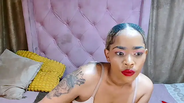 AFRICANGODDESSXXX online show from November 1, 2025, 12:56 am