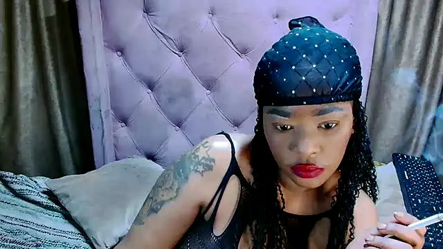 Snapshot of AFRICANGODDESSXXX chatting on April 12, 2026, 6:46 pm AFRICANGODDESSXXX online show from April 12, 2026, 6:46 pm