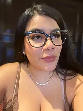 Snapshot of Insane_Issa chatting on January 25, 2025, 10:39 pm Insane Issa online show from January 25, 2025, 10:39 pm