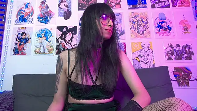 Snapshot of snowblack_ chatting on February 12, 2025, 12:37 am snowblack online show from February 12, 2025, 12:37 am