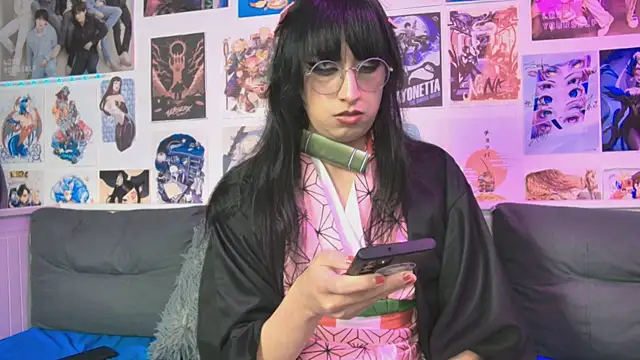 Snapshot of snowblack_ chatting on September 25, 2025, 5:38 pm snowblack online show from September 25, 2025, 5:38 pm