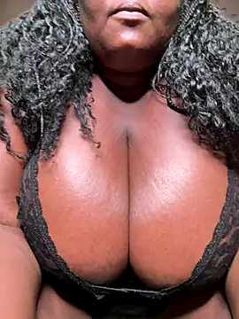 Snapshot of m_yummyshish chatting on January 8, 2026, 9:17 pm m yummyshish online show from January 8, 2026, 9:17 pm