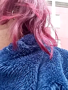 Snapshot of KaiicyQuuen chatting on February 13, 2025, 5:01 pm KaiicyQuuen online show from February 13, 2025, 5:01 pm