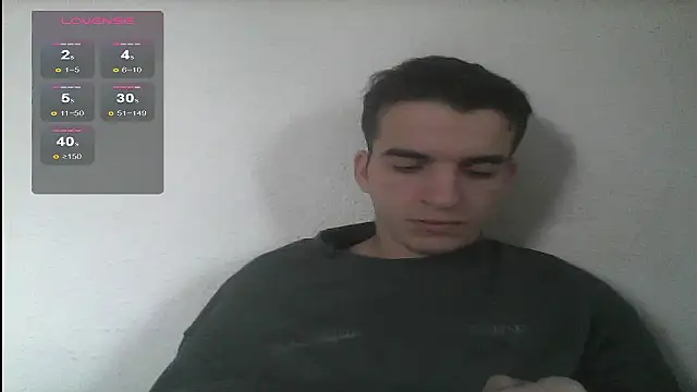 Snapshot of Tombgy07 chatting on December 14, 2024, 2:21 pm Tombgy07 online show from December 14, 2024, 2:21 pm