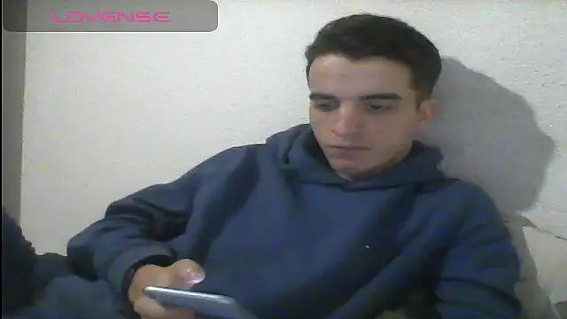 Snapshot of Tombgy07 chatting on January 31, 2025, 8:43 pm Tombgy07 online show from January 31, 2025, 8:43 pm