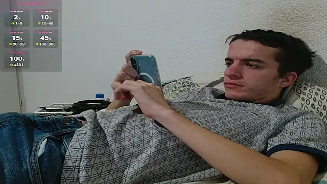 Snapshot of Tombgy07 chatting on October 16, 2025, 7:04 pm Tombgy07 online show from October 16, 2025, 7:04 pm