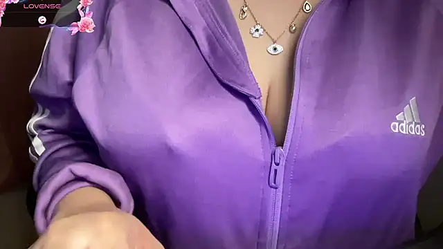 Snapshot of Sportybabe chatting on March 18, 2026, 8:01 pm Sportybabe online show from March 18, 2026, 8:01 pm