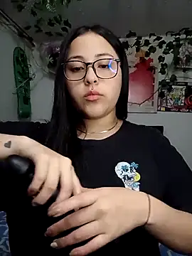 Snapshot of persefone_core chatting on March 8, 2025, 2:23 am persefone core online show from March 8, 2025, 2:23 am