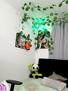 Snapshot of persefone_core chatting on September 20, 2025, 11:50 pm persefone core online show from September 20, 2025, 11:50 pm