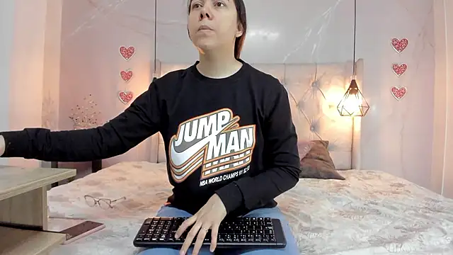 SakuraLee  online show from February 25, 2026, 11:42 am