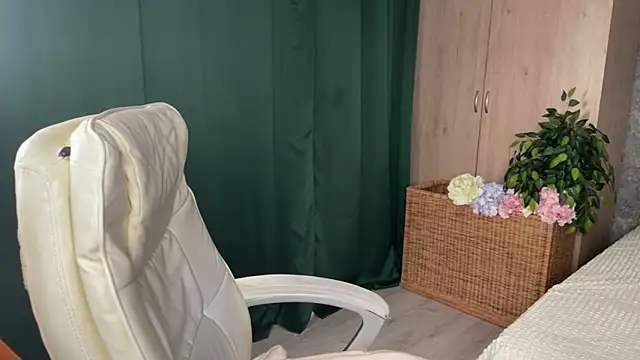 anita blairr online show from July 1, 2026, 12:56 am