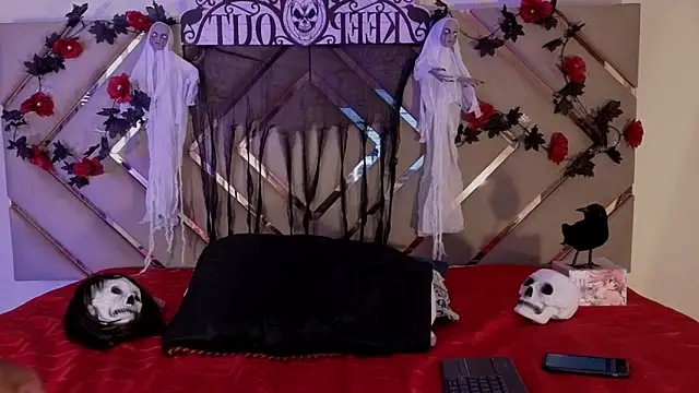 Snapshot of Raven_foxter1 chatting on October 7, 2025, 6:16 pm Raven foxter1 online show from October 7, 2025, 6:16 pm