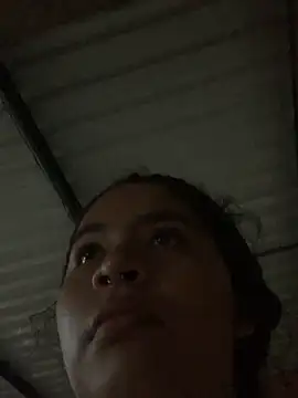 Snapshot of moncerrat_luna chatting on December 21, 2024, 10:51 pm moncerrat luna online show from December 21, 2024, 10:51 pm