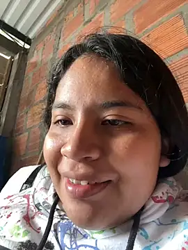 Snapshot of moncerrat_luna chatting on February 6, 2025, 3:41 pm moncerrat luna online show from February 6, 2025, 3:41 pm