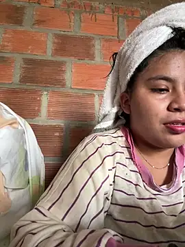 Snapshot of moncerrat_luna chatting on March 4, 2025, 8:38 pm moncerrat luna online show from March 4, 2025, 8:38 pm