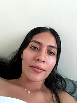 Snapshot of Sophie__Foxxx chatting on September 23, 2025, 10:35 pm Sophie Foxxx online show from September 23, 2025, 10:35 pm