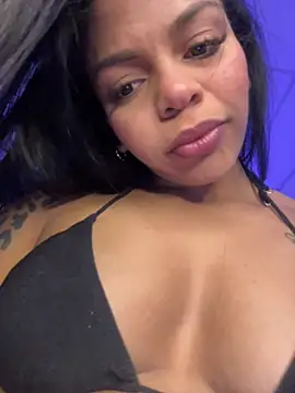 Charly  online show from December 2, 2025, 4:18 am