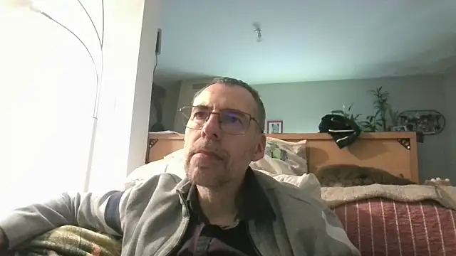 Snapshot of ptitcanard60600 chatting on May 6, 2026, 8:58 pm ptitcanard60600 online show from May 6, 2026, 8:58 pm