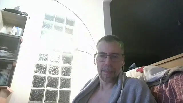 Snapshot of ptitcanard60600 chatting on May 21, 2026, 10:06 pm ptitcanard60600 online show from May 21, 2026, 10:06 pm