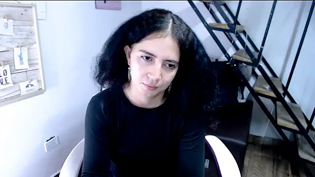 samantha baby  online show from October 2, 2025, 6:15 pm