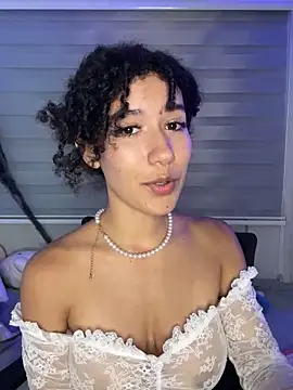 Snapshot of Lovely_Janeth chatting on October 10, 2025, 11:48 pm Lovely Janeth online show from October 10, 2025, 11:48 pm