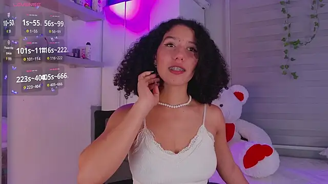 Snapshot of Lovely_Janeth chatting on April 30, 2026, 3:24 am Lovely Janeth online show from April 30, 2026, 3:24 am