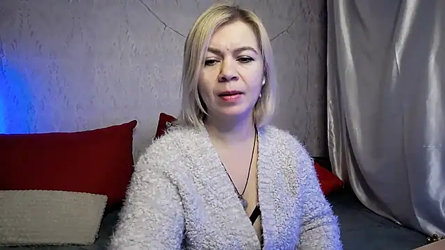 Snapshot of LILU_MS chatting on December 15, 2025, 8:07 am LILU MS online show from December 15, 2025, 8:07 am