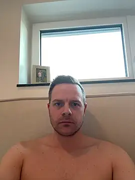 Snapshot of Danii0790 chatting on February 5, 2025, 4:14 pm Danii0790 online show from February 5, 2025, 4:14 pm