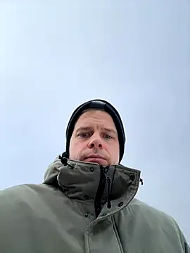 Danii0790 online show from November 23, 2025, 9:31 am