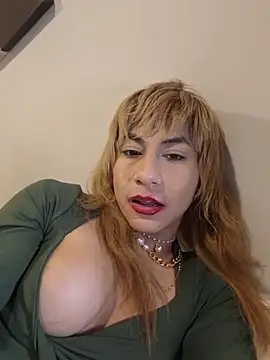 Evehampy online show from October 11, 2025, 12:21 am