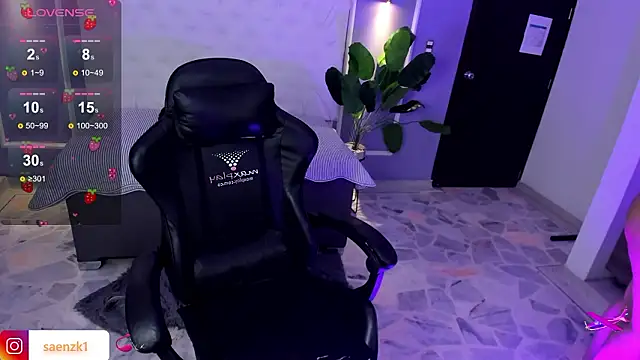 Snapshot of martinasaez chatting on January 15, 2026, 8:34 pm martinasaez online show from January 15, 2026, 8:34 pm