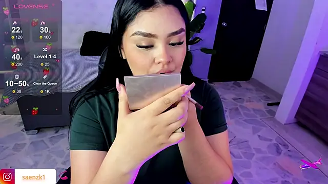 Snapshot of martinasaez chatting on January 17, 2026, 1:16 pm martinasaez online show from January 17, 2026, 1:16 pm