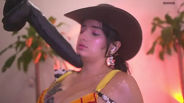 Sisirojas online show from April 7, 2026, 2:56 am