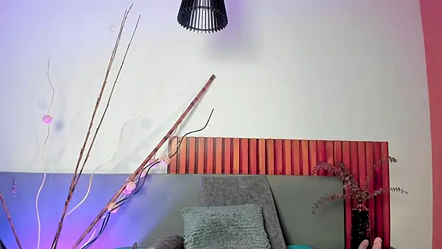 NoraDasilva online show from January 16, 2026, 12:03 am