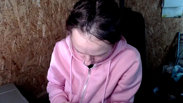 Snapshot of las_sweet chatting on February 9, 2026, 9:57 am las sweet online show from February 9, 2026, 9:57 am