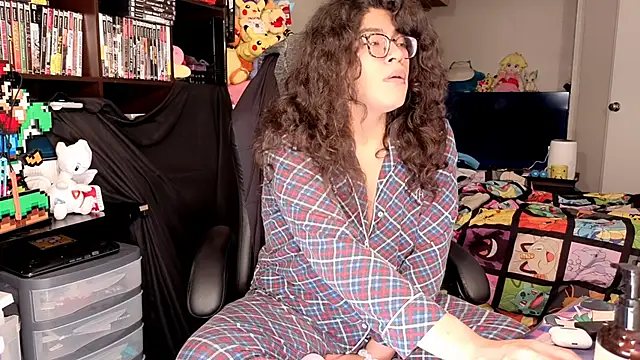 ShinyCherub online show from April 1, 2026, 2:01 am